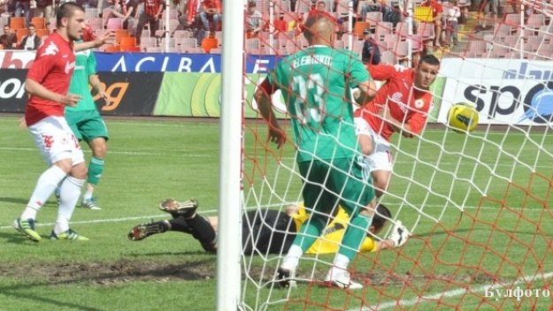 ЦСКА кани Литекс за контрола