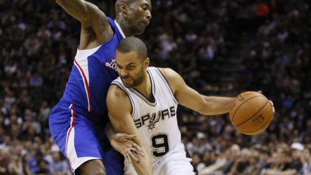Тони Паркър се завърна и Шпорите спечелиха