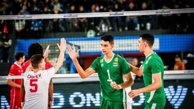 Двама българи завършиха като №1 в 3 класации на световното до 19 г.
