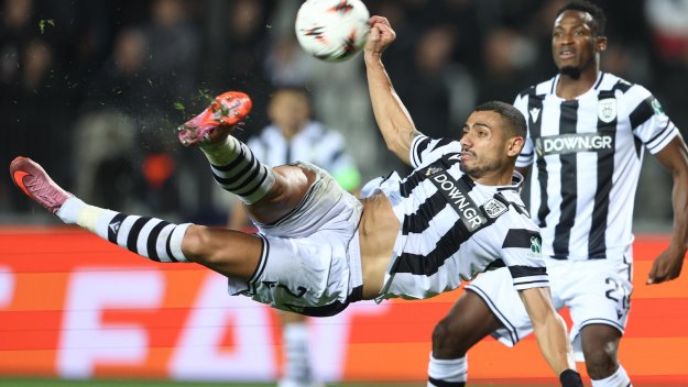 Нова разгромна победа: Десподов и ПАОК нямат спирачка 