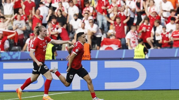 Австрия попиля Полша, Лева и компания чакат чудо