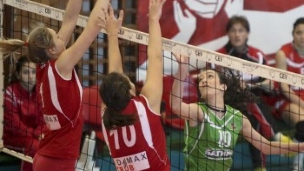 ЦСКА вдигна титлата след победа над Казанлък
