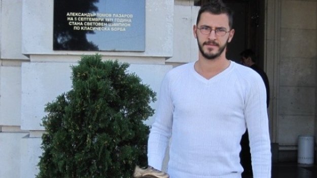 Амкар не иска Дани Пеев