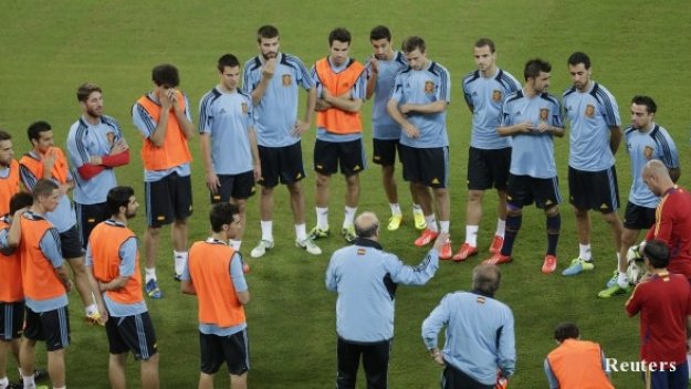 ПРОГНОЗА: Испания - Уругвай