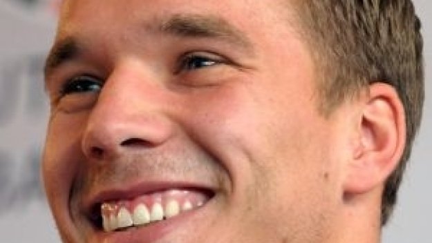 Подолски: Ще играя в Кьолн или Барса