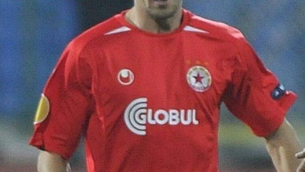 Минев е здрав и поднови тренировки