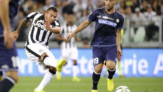 Ювентус мина и през Удинезе