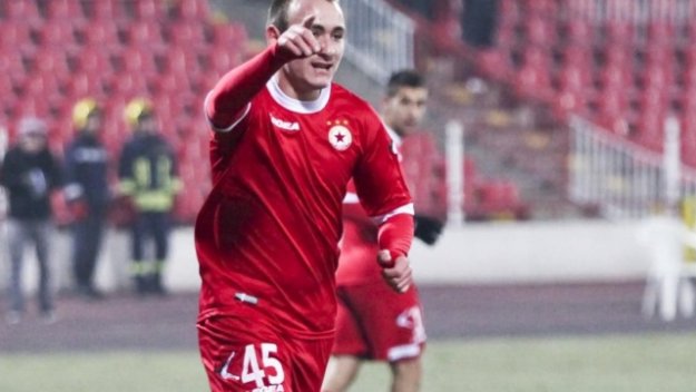 Стойчо Младенов прати младок в Македония