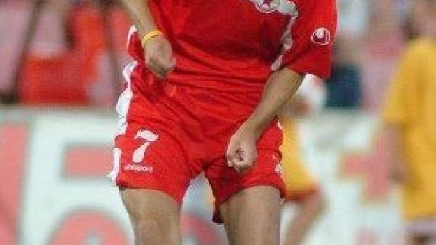 Джуджето се доближава до ЦСКА