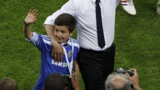 Ди Матео получи договор за 2 години в Челси