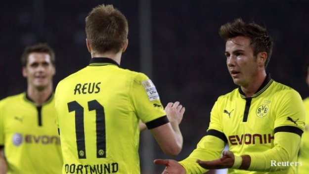 Борусия Дортмунд размаза адашите от Гладбах