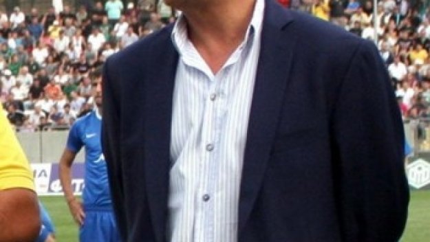 Боби Михайлов се опъна на Англия