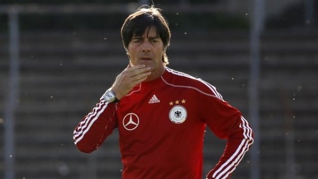 Йоги Льов: Доволен съм от момчетата, смачкахме азерите