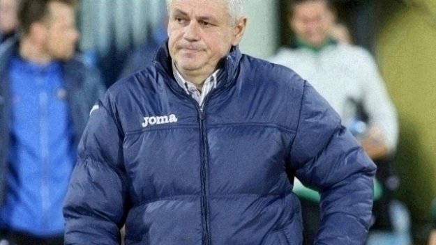 Стойчо Стоев посочи "червея" в "гнилата ябълка" Левски