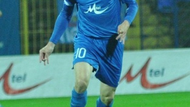 Фейенорд следи сини футболисти