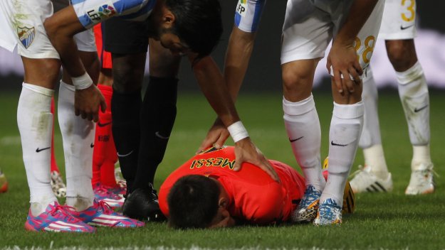 Меси нарекъл Уелигтон "кучи син" + ВИДЕО