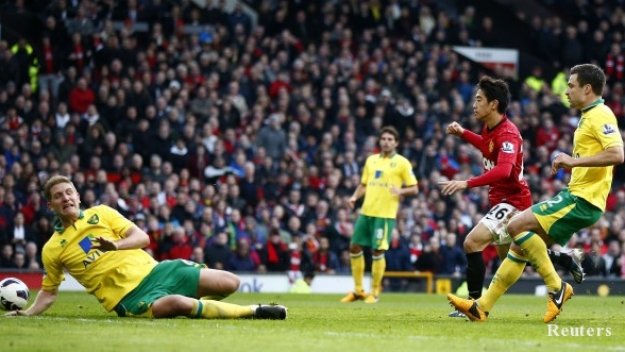 Шинджи Кагава герой за Юнайтед срещу Норич