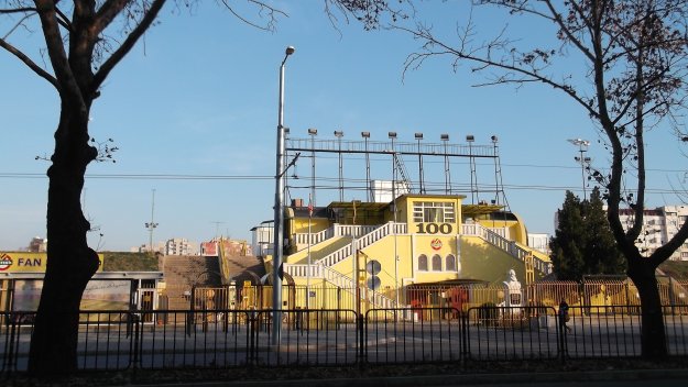 Удължиха лиценза на стадиона в Коматево