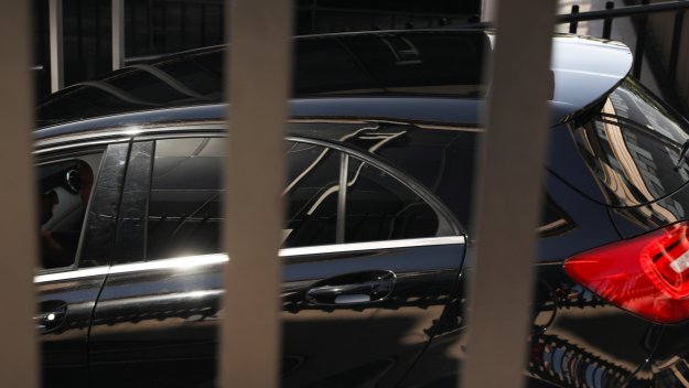 С този джип Роналдо се яви в съда.