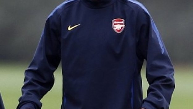 Робер Пирес се завърна на &quot;Емиратс&quot;