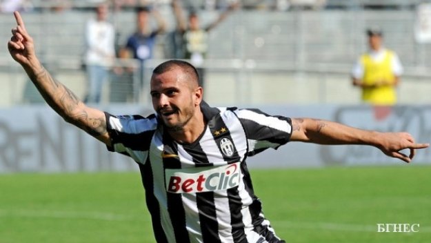 Симоне Пепе готов да запълва дупките в защитата на Юве