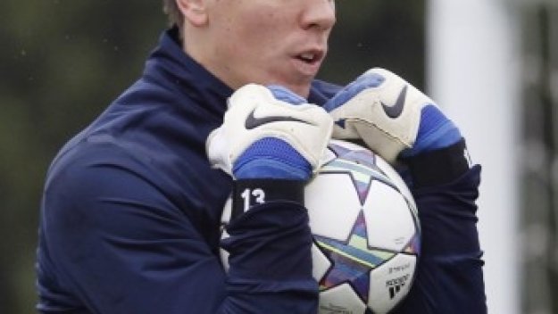 Шчесни: Ние знаем кой ни е шефът