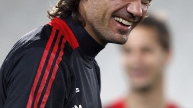 Малдини предупреди Милан да не продава