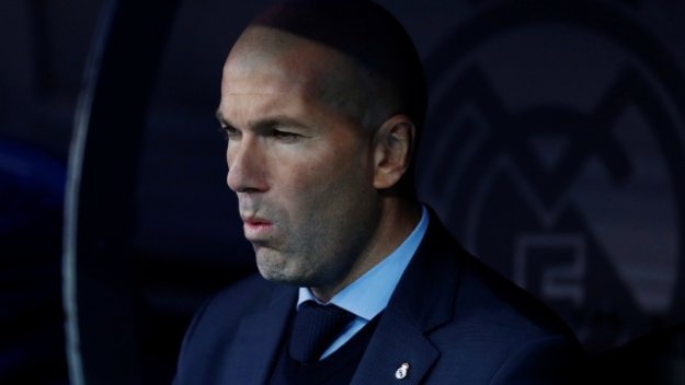 Реал няма да гони Зидан: Зизу има 50 дни да спаси сезона