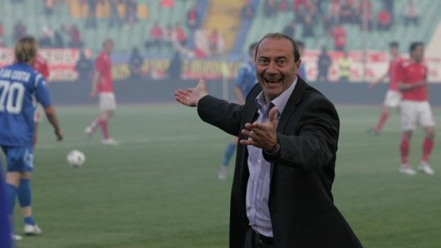 Проблеми за Кокала, двама от Славия аут