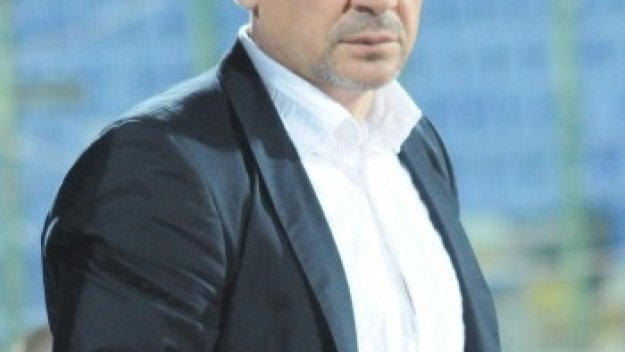 Съдия изпълнител нахлу на &quot;Армията&quot;