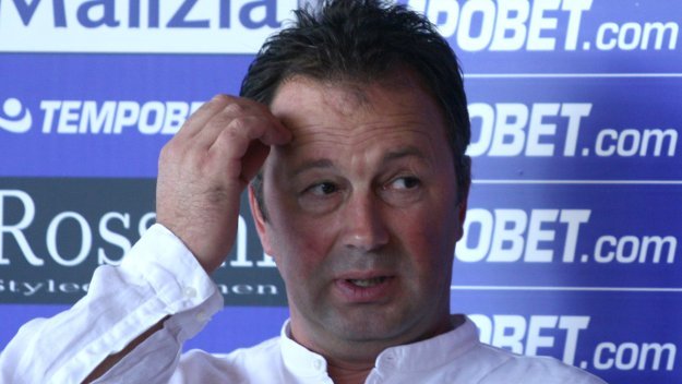 Истината боли: Смазаха от критики ЦСКА, на "Армията" отново ще останат с калъфките