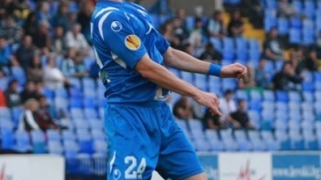 Левски удари с 3:0 белите мишлета на Вили Вуцов