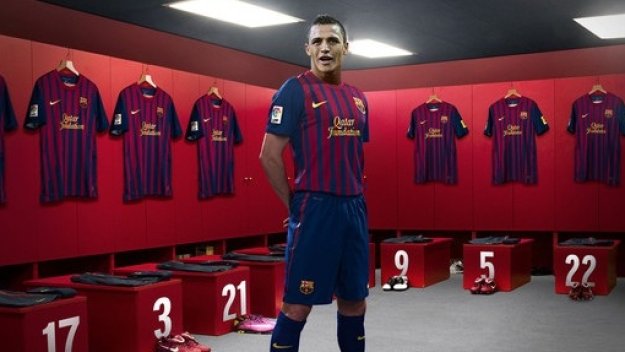 ОФИЦИАЛНО: Барса взе Санчес за 26 млн.