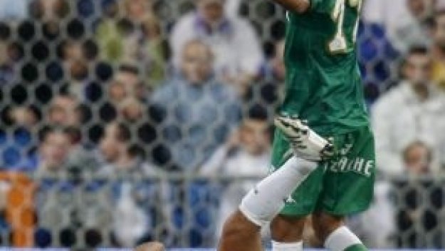 Реал Мадрид се измъчи за 2:0 срещу Бетис