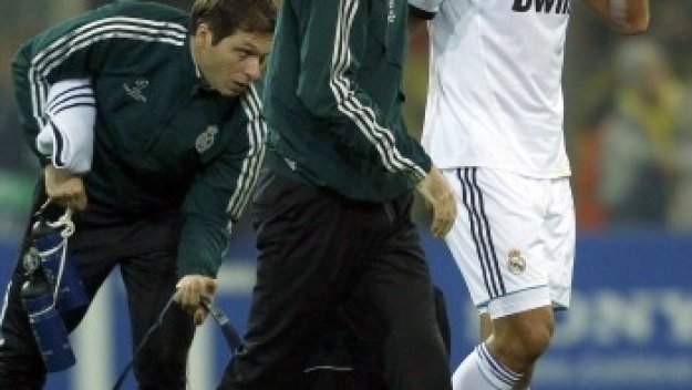 Кедира ще почива още 2 седмици