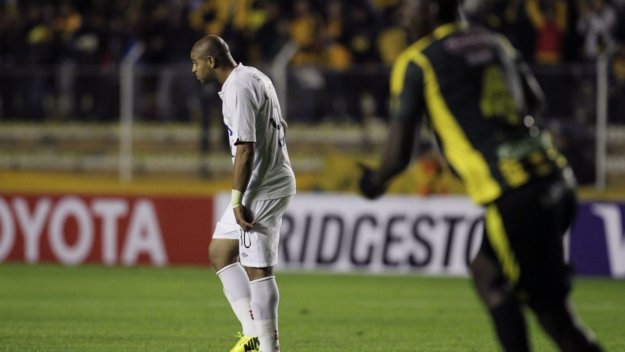 Адриано вкара, но отпадна за Копа Либертадорес