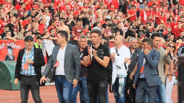 Фичо: Съдиите подаряват точки на Лудогорец