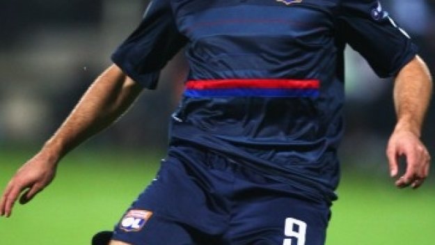 Лион сложи петица на Арл, Лил шокира Марсилия като гост