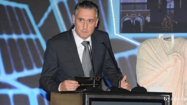 Лудогорец праща двама треньори в Ливърпул