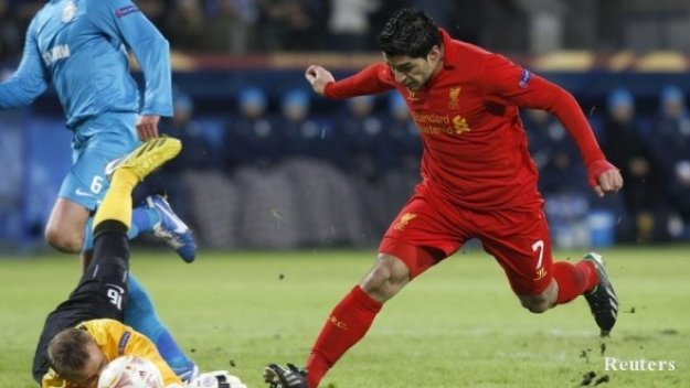Луис Суарес закопа Ливърпул срещу Зенит