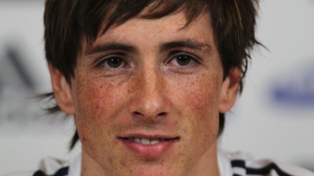 Торес: Никога не съм целувал емблемата на Ливърпул