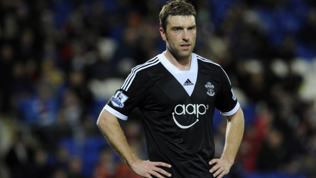 Рики Ламбърт минава медицински прегледи в Ливърпул