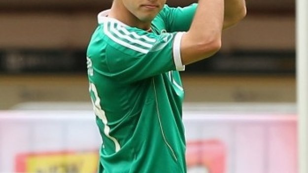 Чичарито развинти Парагвай, вкара два гола в контрола + ВИДЕО