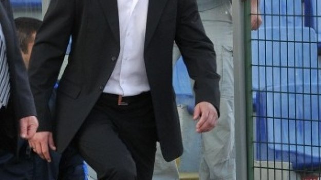 140 хил. евро дължи Батков на Гонзо