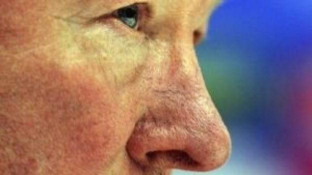 Сър Алекс: Сити започна шампионски, ние не