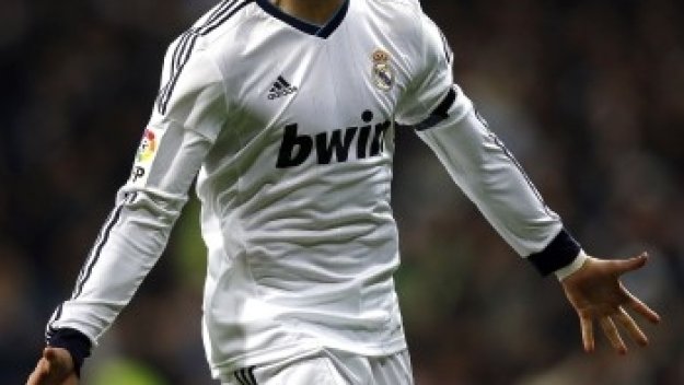 Роналдо вече е 8 от 8 срещу Дюшекчиите