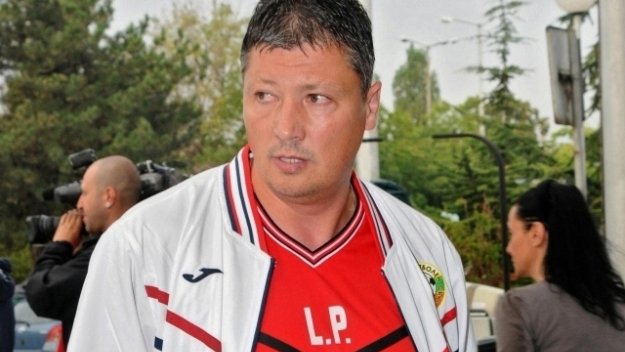 "Чичовото": Аз съм Любо Пенев, а не послушко