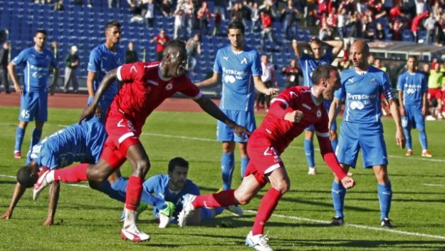 В Левски ще напълнят джобовете при бой над ЦСКА