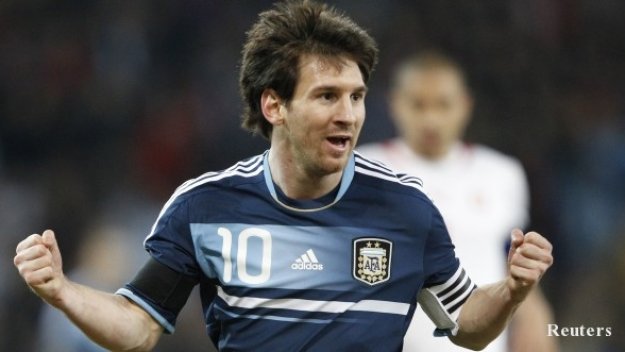 Лео Меси: Разбирам се страхотно с Кун Агуеро