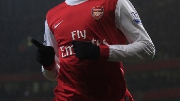 ПСЖ ще спасява Арсенал от Шамак